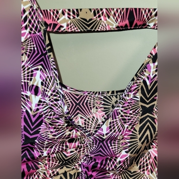 Charlotte russe abstract pattern open back XL tank blouse neutrals and purple - Picture 6 of 6